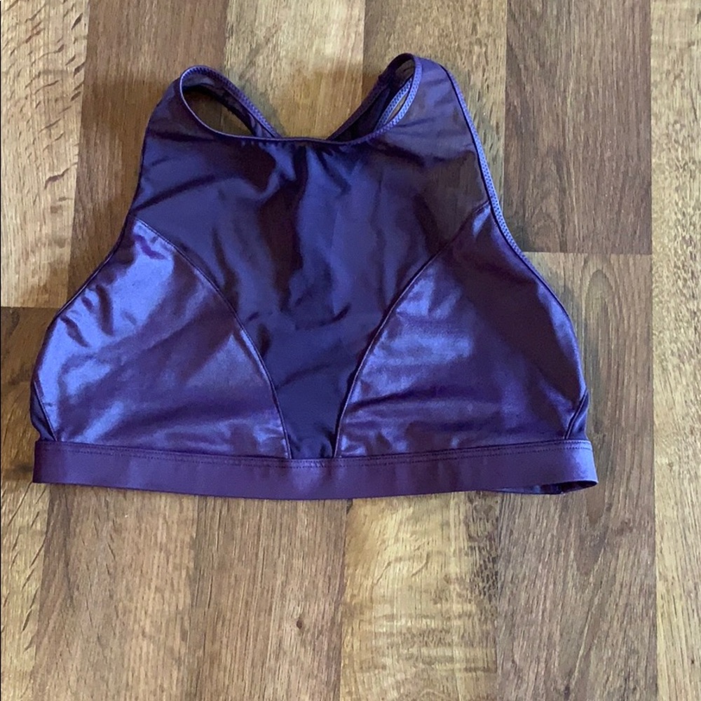 Victoria’s secrecy sports bra!